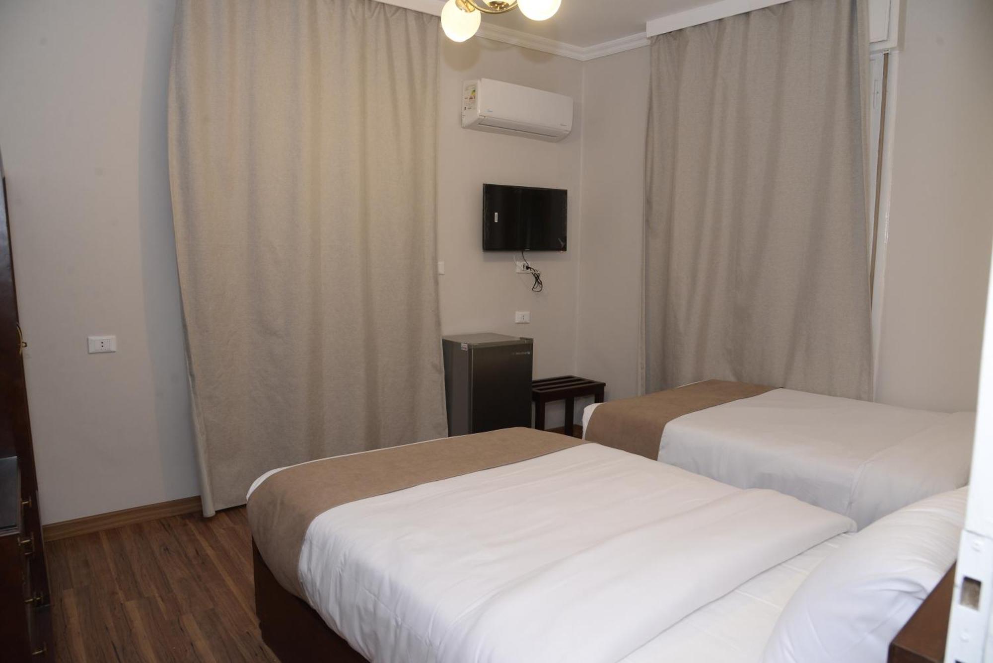 Lotus Hotel Le Caire Extérieur photo