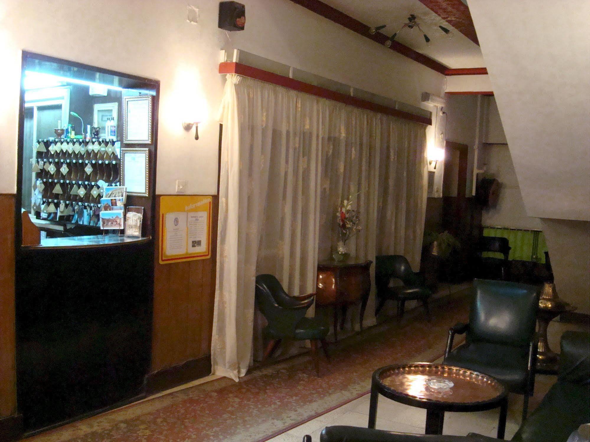 Lotus Hotel Le Caire Extérieur photo